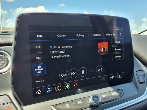 Used 2024 Chevrolet Blazer LT w/ Convenience Package FWD image 6