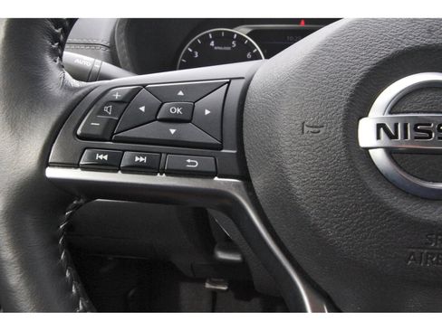 Used 2022 Nissan Sentra SV w/ All-Weather Package FWD image 17