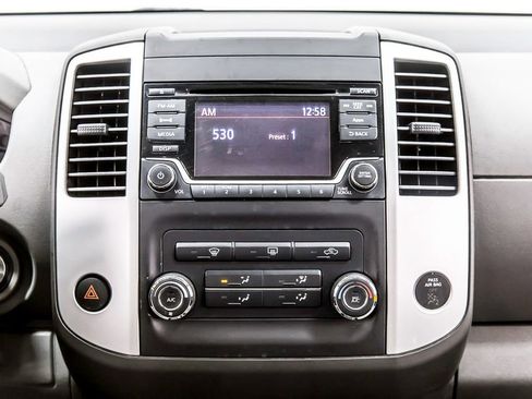 Used 2015 Nissan Xterra S w/ Value Package RWD image 17
