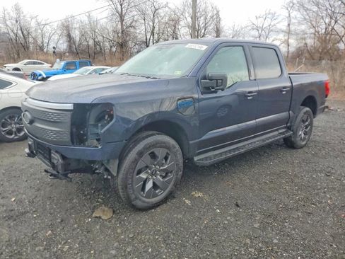Used 2024 Ford F150 Lightning Flash w/ Max Trailer Tow Package image 3