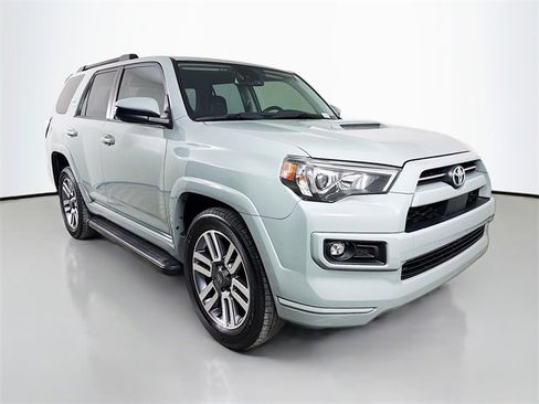 Used 2023 Toyota 4Runner TRD Sport image 3