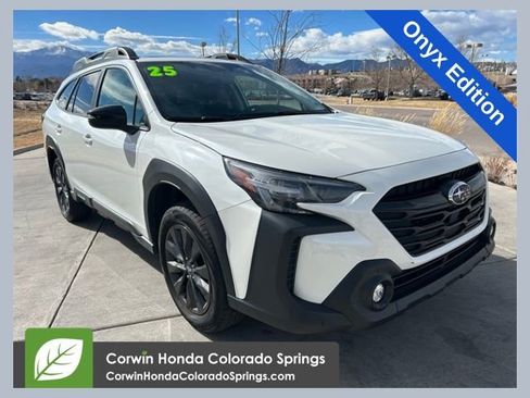 Used 2025 Subaru Outback Onyx Edition image 1