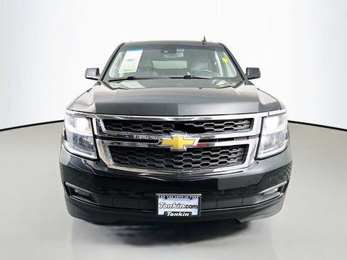 Used 2016 Chevrolet Suburban LT w/ Luxury Package AWD/4WD image 3