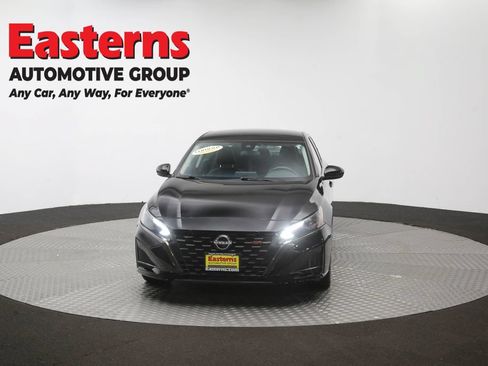 Used 2024 Nissan Altima 2.5 SR FWD image 54
