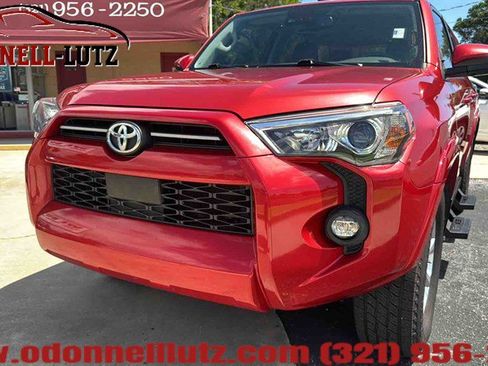 Used 2021 Toyota 4Runner SR5 Premium w/ Moonroof Package RWD image 36