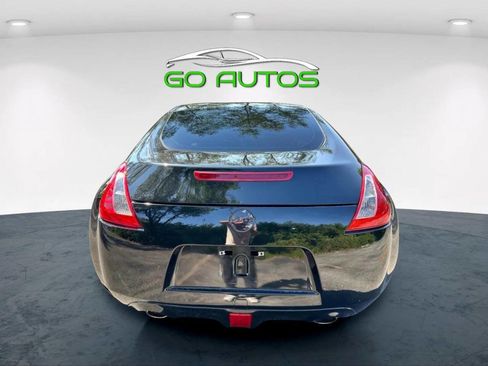 Used 2013 Nissan 370Z Coupe image 4