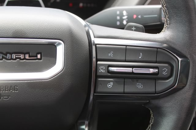 Used 2025 GMC Yukon Denali Ultimate w/ LPO, Floor Liner Package AWD/4WD image 26
