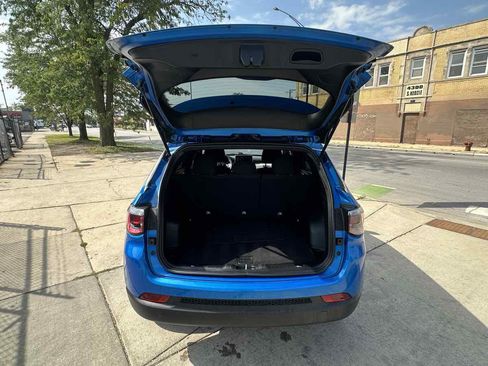 Used 2023 Jeep Compass Sport AWD/4WD image 40