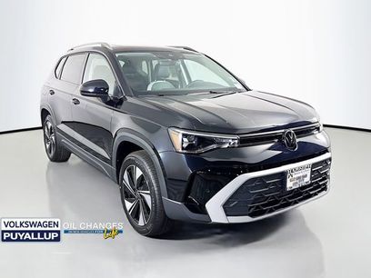New 2025 Volkswagen Taos SE