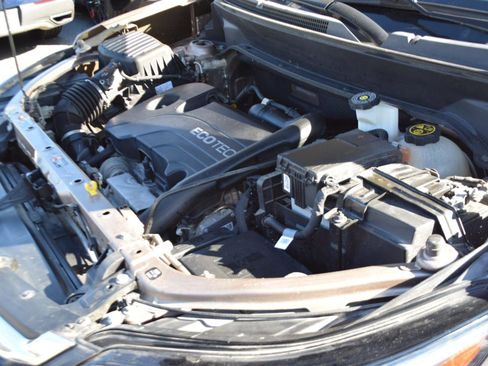 Used 2018 Chevrolet Equinox Premier FWD image 21