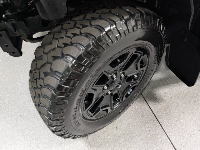 Used 2017 Jeep Wrangler Sport AWD/4WD image 8