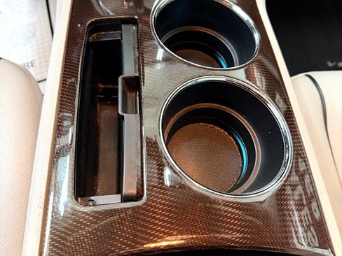 Used 2011 Toyota Venza image 21