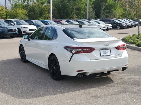 Used 2023 Toyota Camry XSE image 6