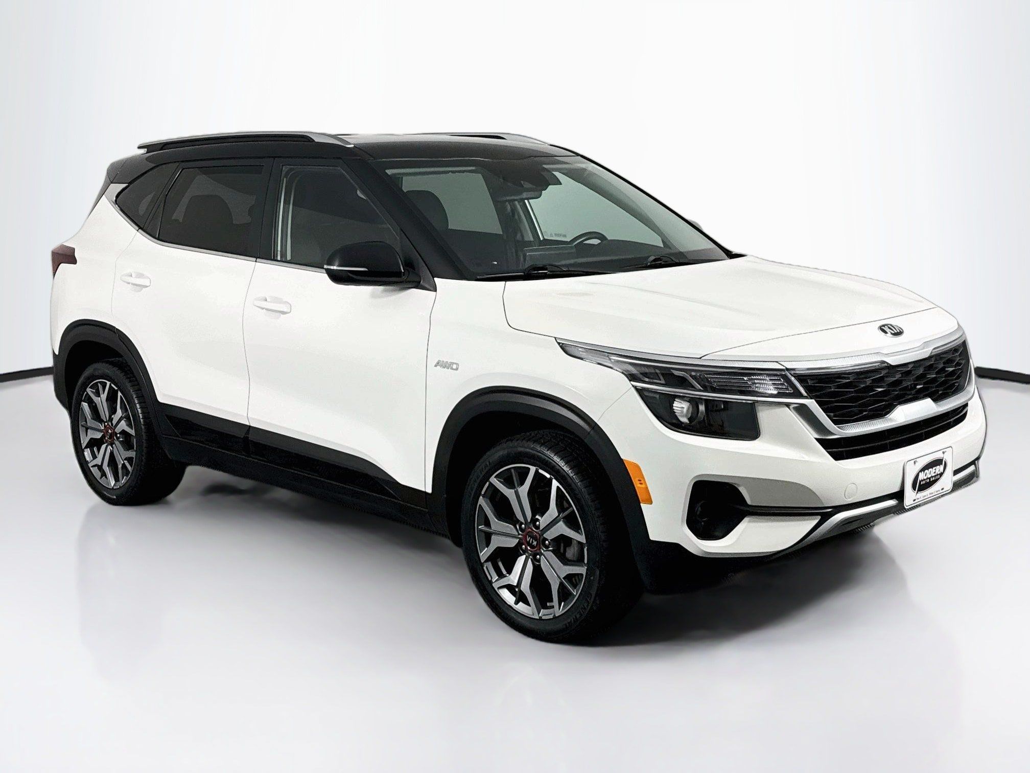 Used 2021 Kia Seltos S AWD/4WD image 2