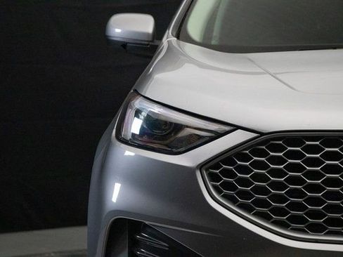 Used 2024 Ford Edge SEL image 5