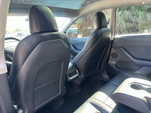 Used 2021 Tesla Model Y Performance AWD/4WD image 30