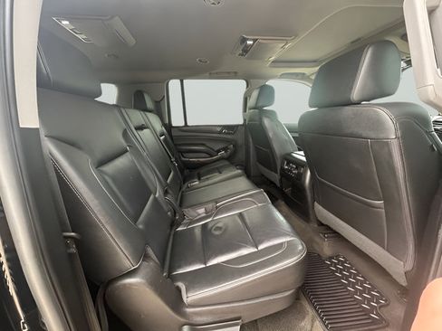 Used 2018 Chevrolet Suburban LT AWD/4WD image 14