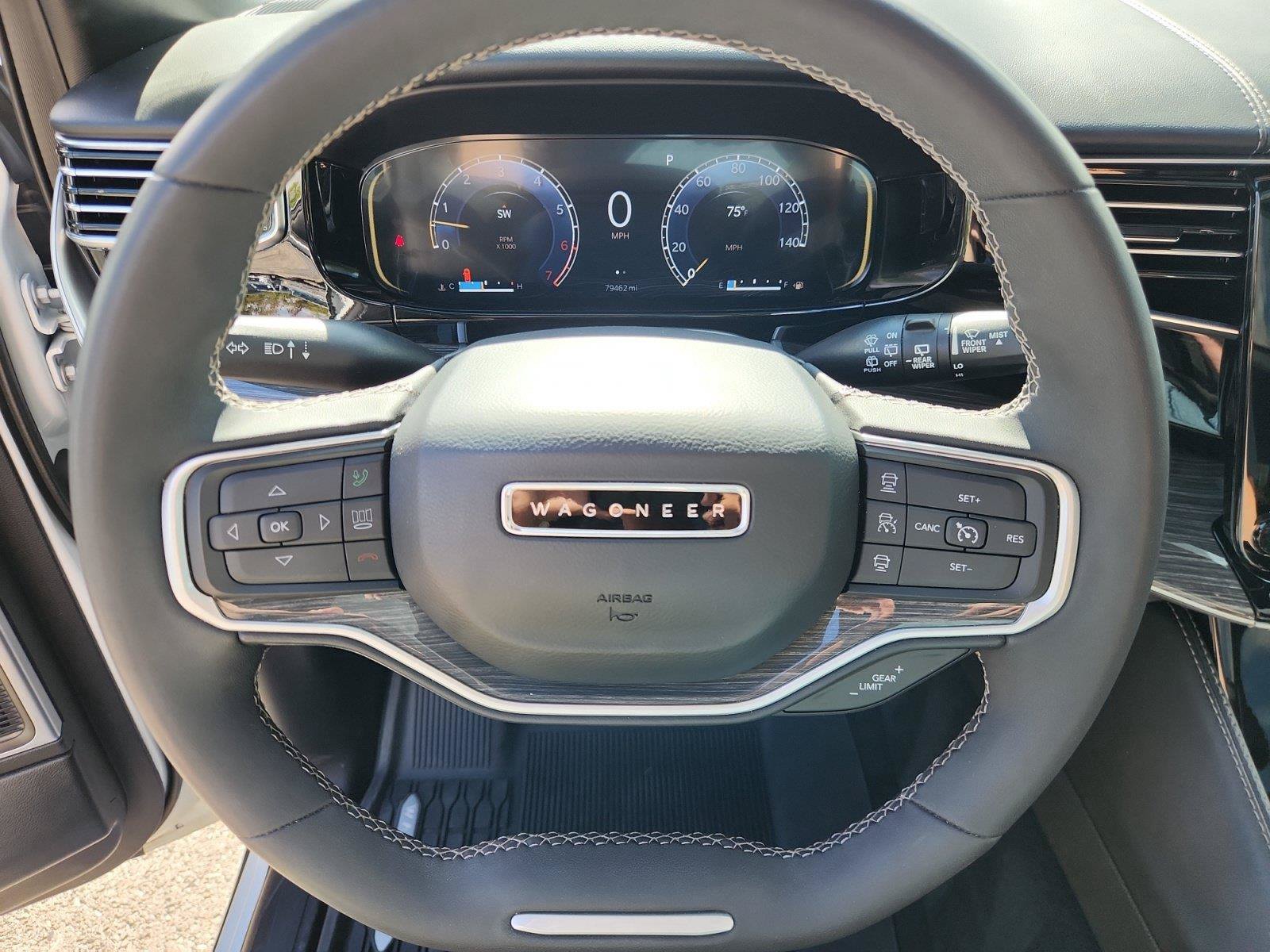 Used 2022 Jeep Wagoneer Series II w/ Premium Group I AWD/4WD image 23