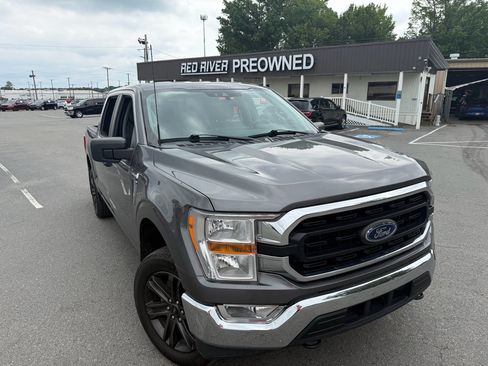 Used 2021 Ford F150 XLT AWD/4WD image 14