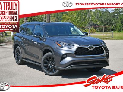 New 2025 Toyota Highlander Limited