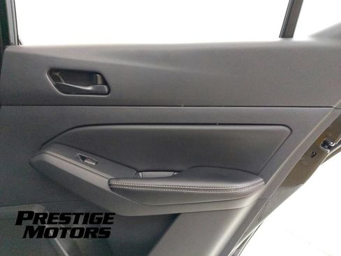 Used 2025 Nissan Altima 2.5 SV FWD image 30