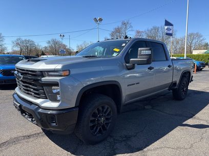 Used 2025 Chevrolet Silverado 2500 Custom w/ Custom Value Package