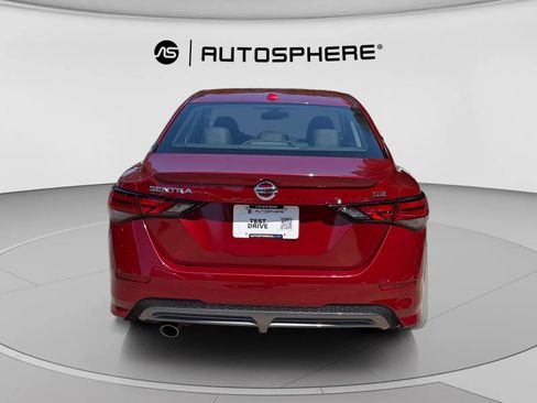Used 2020 Nissan Sentra SR w/ Premium Package FWD image 8
