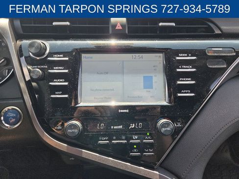 Used 2020 Toyota Camry LE image 24