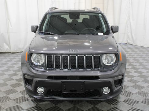 Used 2019 Jeep Renegade Latitude w/ Popular Equipment Group image 27