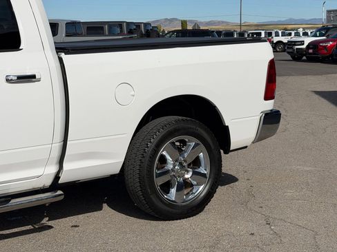 Used 2016 RAM 1500 Big Horn image 9