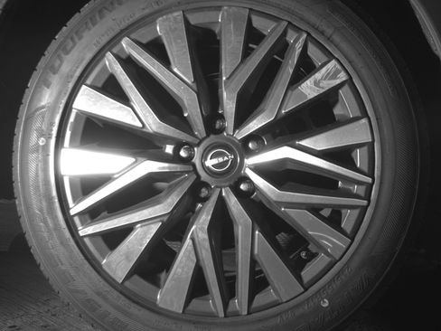 Used 2025 Nissan Altima 2.5 SV image 15