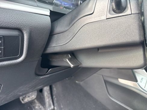 Used 2023 Ford Explorer XLT w/ Equipment Group 202A image 21