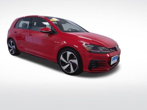 Used 2020 Volkswagen GTI SE image 2