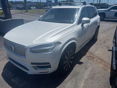Used 2023 Volvo XC90 B6 Plus w/ Protection Package Premier AWD/4WD image 7