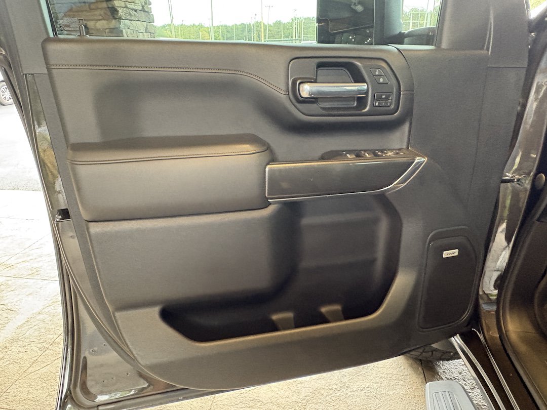 Used 2020 GMC Sierra 2500 AT4 w/ AT4 Premium Package AWD/4WD image 23