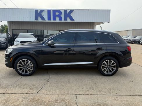 Used 2017 Audi Q7 3.0T Premium Plus AWD/4WD image 2