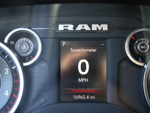 Used 2023 RAM 3500 Big Horn w/ Level 1 Equipment Group image 5