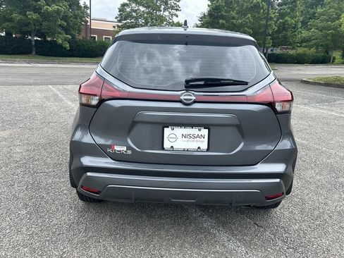 Certified 2025 Nissan Kicks Play S FWD image 6