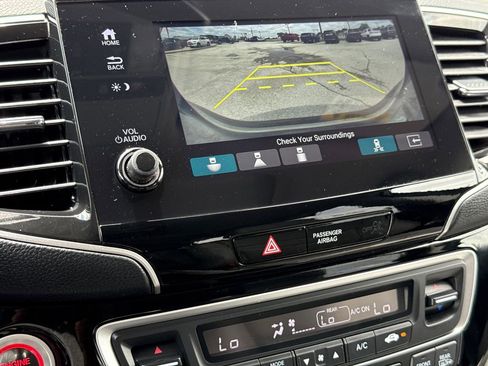 Used 2022 Honda Pilot Touring image 28