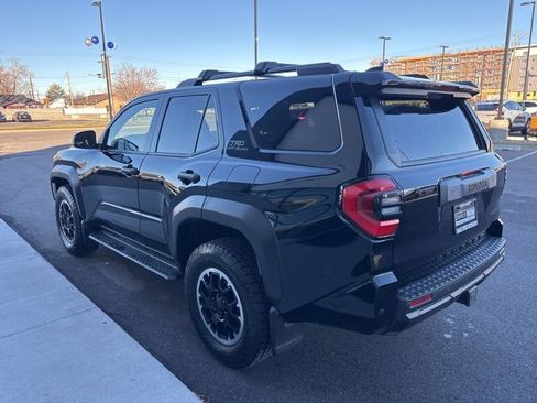 Used 2025 Toyota 4Runner TRD Off-Road image 5