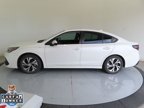 Used 2024 Subaru Legacy Premium image 7