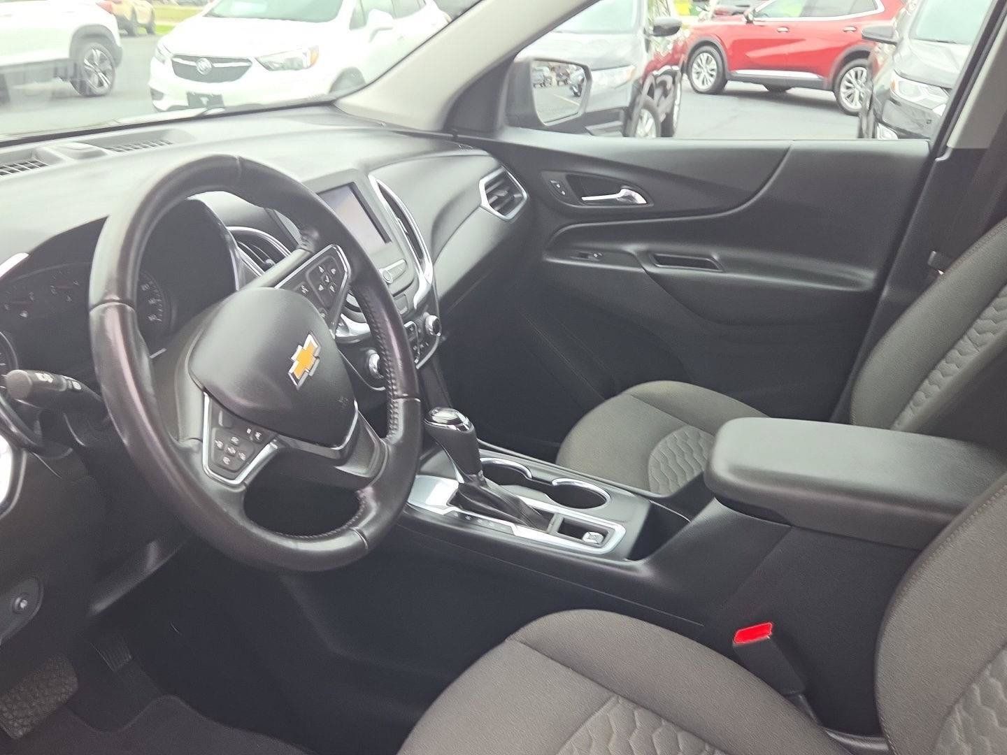 Used 2020 Chevrolet Equinox LT FWD image 9