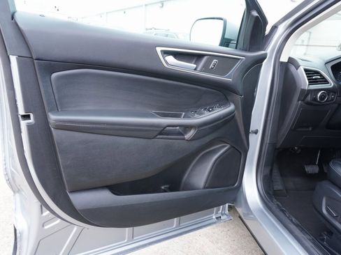 Certified 2024 Ford Edge SEL image 8