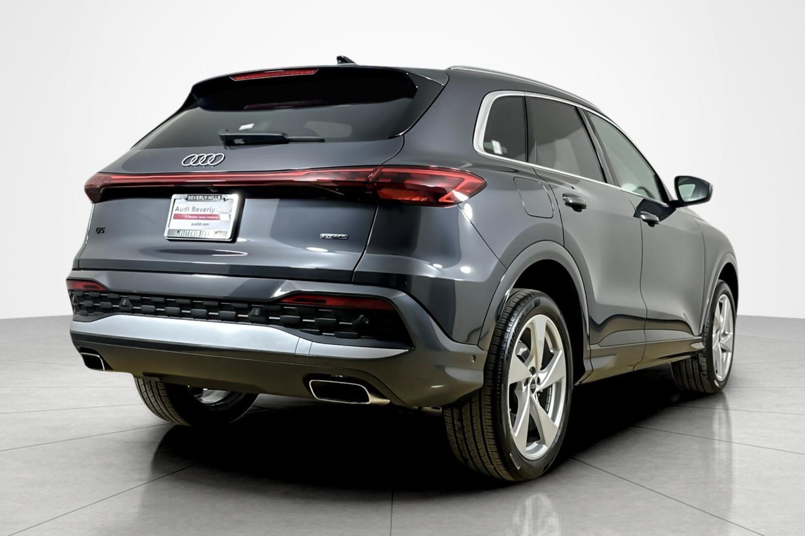 Used 2026 Audi Q5 Premium Plus AWD/4WD image 5