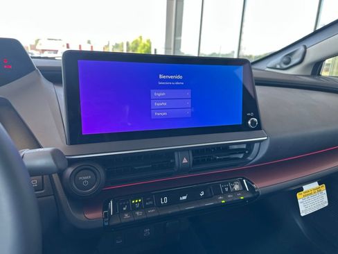 New 2026 Toyota Prius Plug-In Hybrid FWD image 34