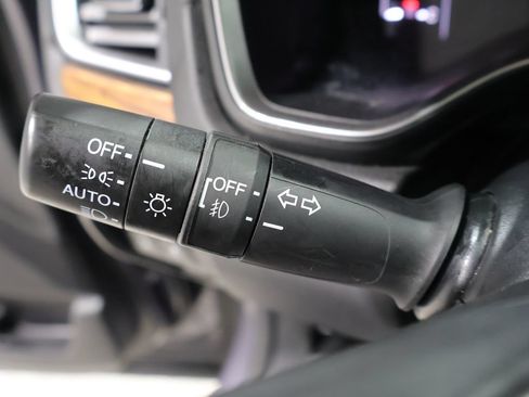 Used 2020 Honda CR-V Touring image 39