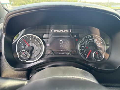 Used 2025 RAM 1500 Big Horn AWD/4WD image 21
