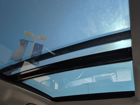 Used 2025 Subaru Ascent Bronze Edition image 15