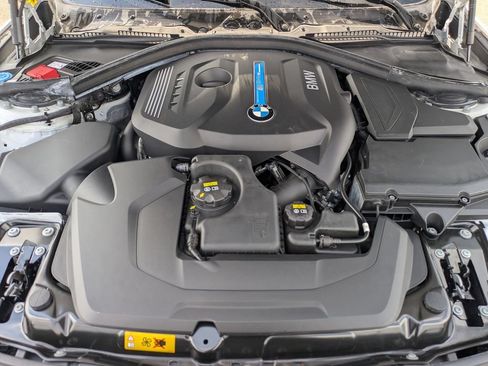 Used 2018 BMW 330e RWD image 10