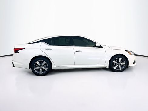 Used 2020 Nissan Altima 2.5 SL AWD/4WD image 10